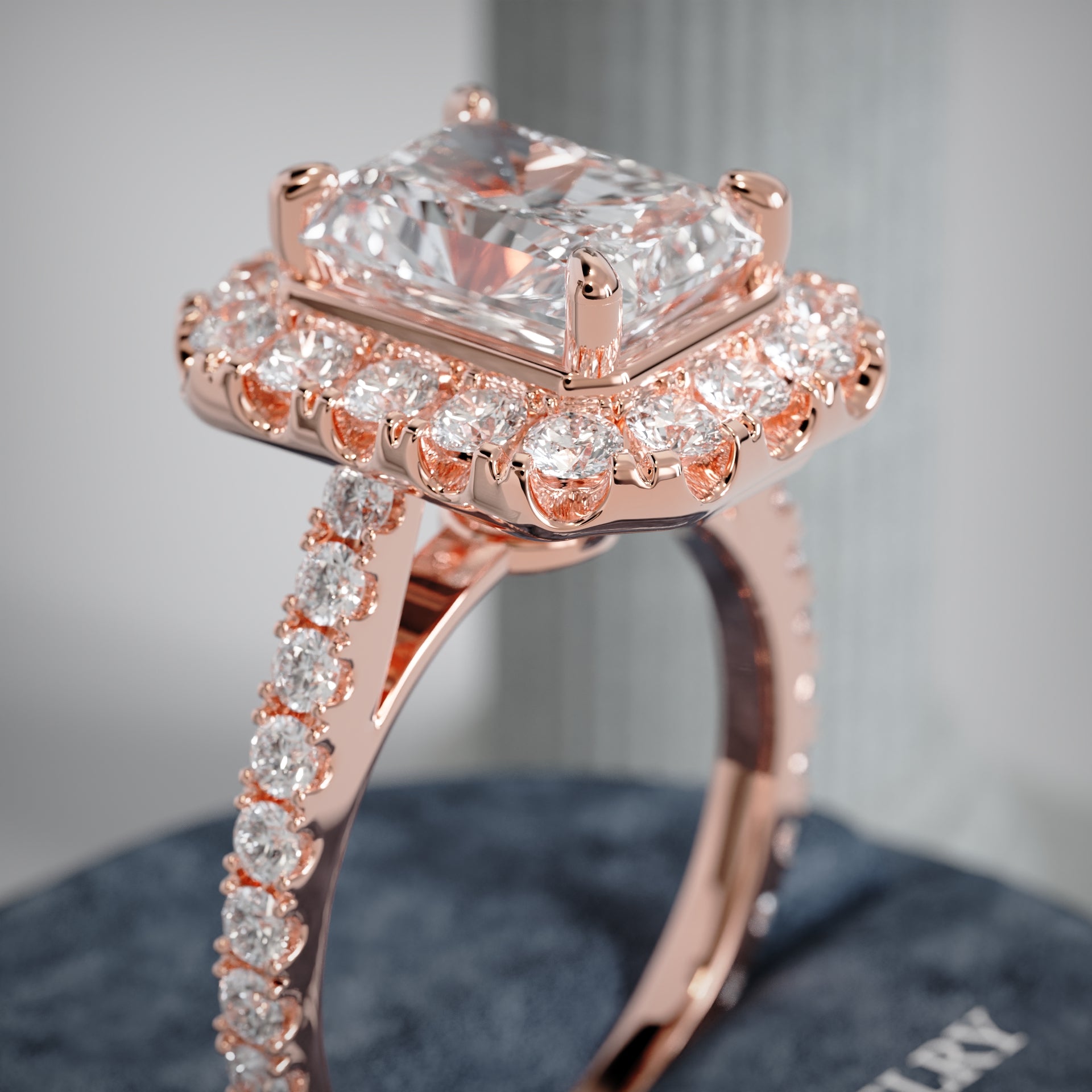Célaris-Azara Jewelry